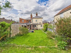 Rear- click for photo gallery